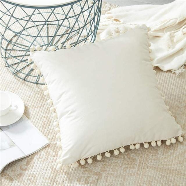 Capas de Almofadas de Veludo e Franja Pompom Capa Veludo Artificio Lar 45cm x 45cm Cream