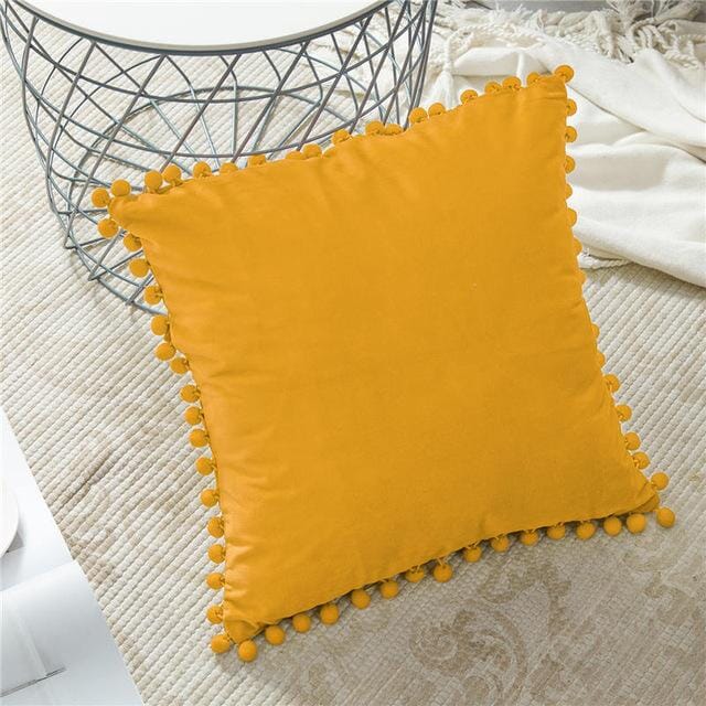 Capas de Almofadas de Veludo e Franja Pompom Capa Veludo Artificio Lar 45cm x 45cm Yellow