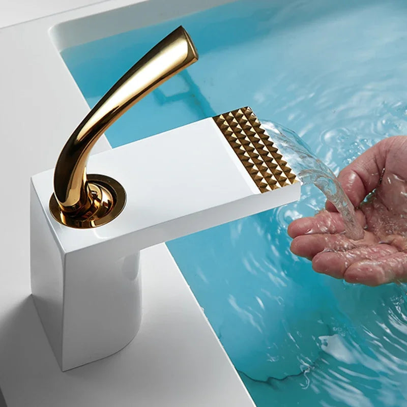 Torneira Luxo Tech Velore torneira banheiro Artificio Lar