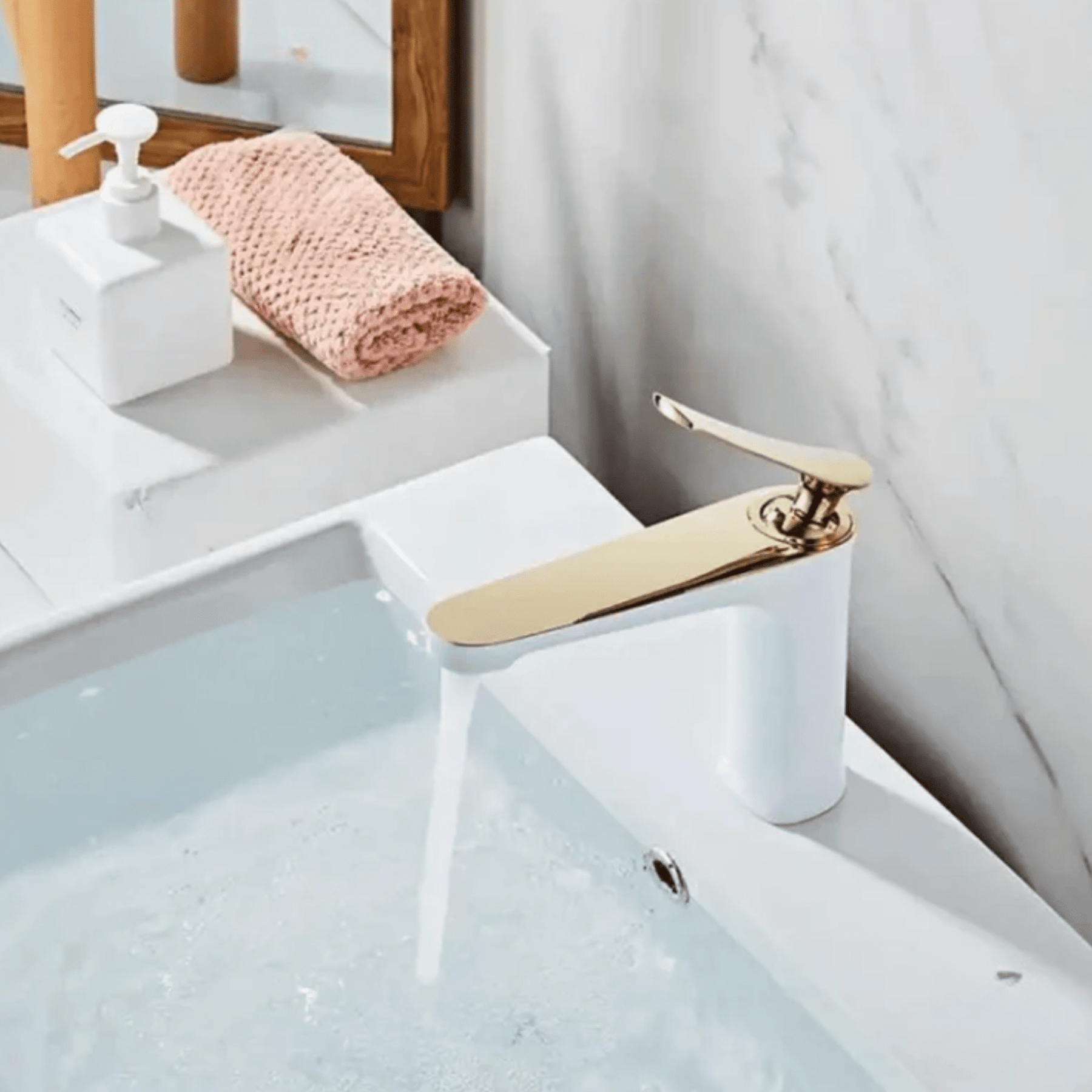 Torneira Misturadora Com Bico Arejador para banheiro Monocomando Glacy torneira para banheiro Artificio Lar