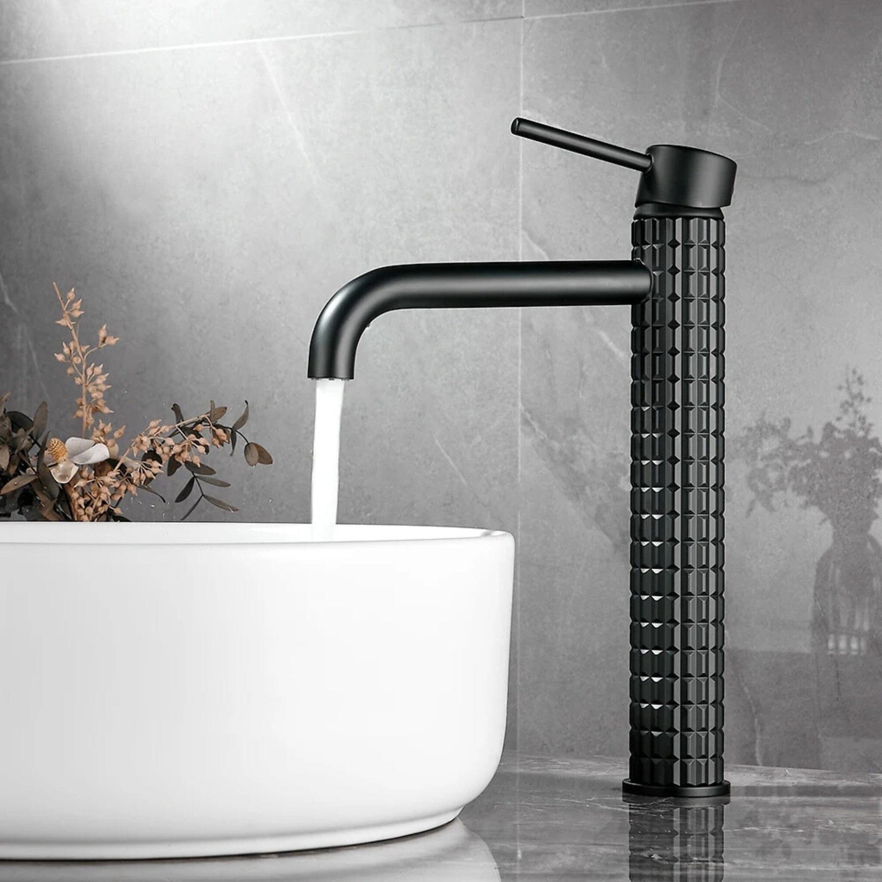 Torneira Monocomando Banheiro Lavatório Drumon Artificio Lar Torneira Monocomando Banheiro Lavatório Drumon Artificio Lar Artificio Lar Preto Fosco - Alta