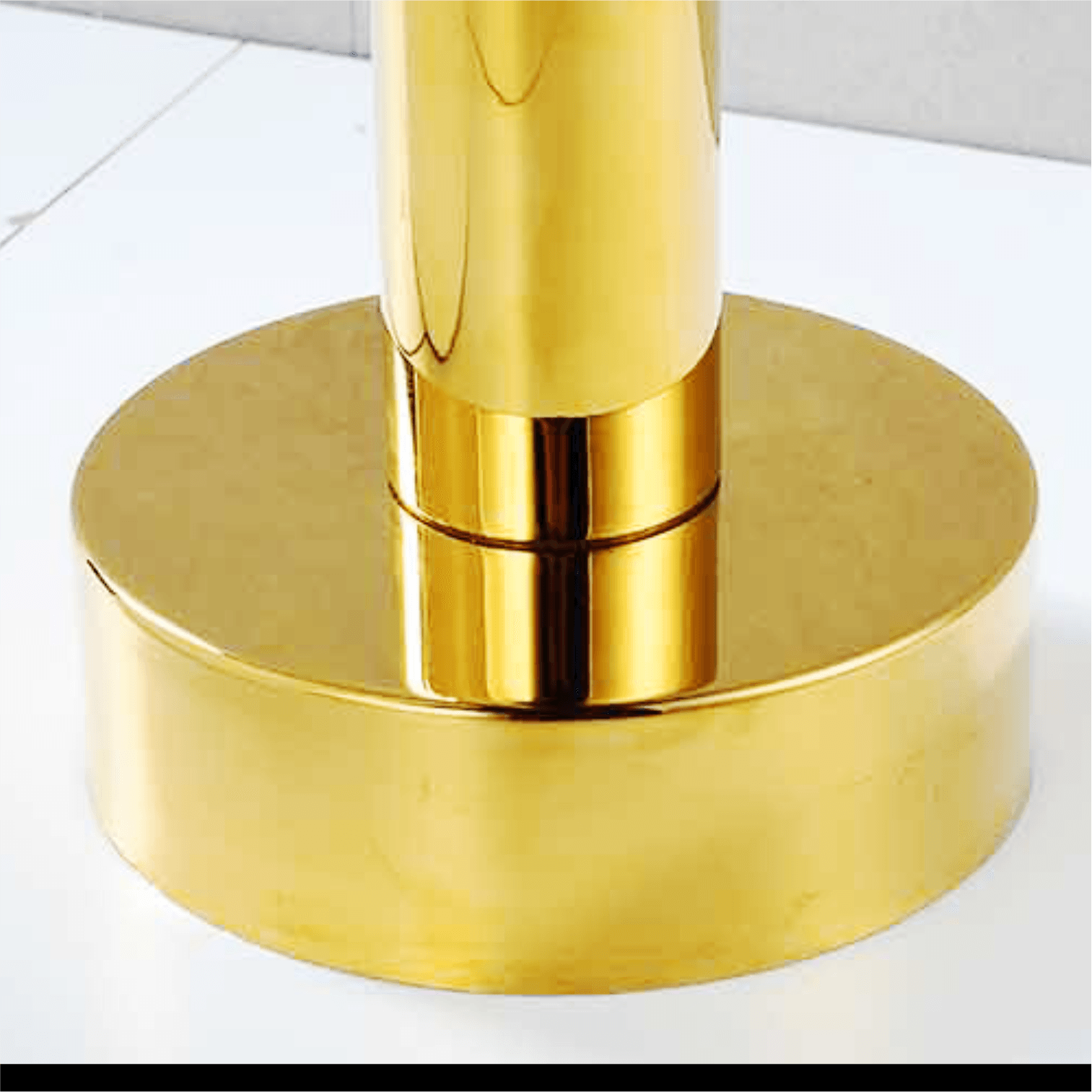 Torneira Para Banheira de Piso Luxury Torneira Para Banheira de Piso Luxury Artificio Lar