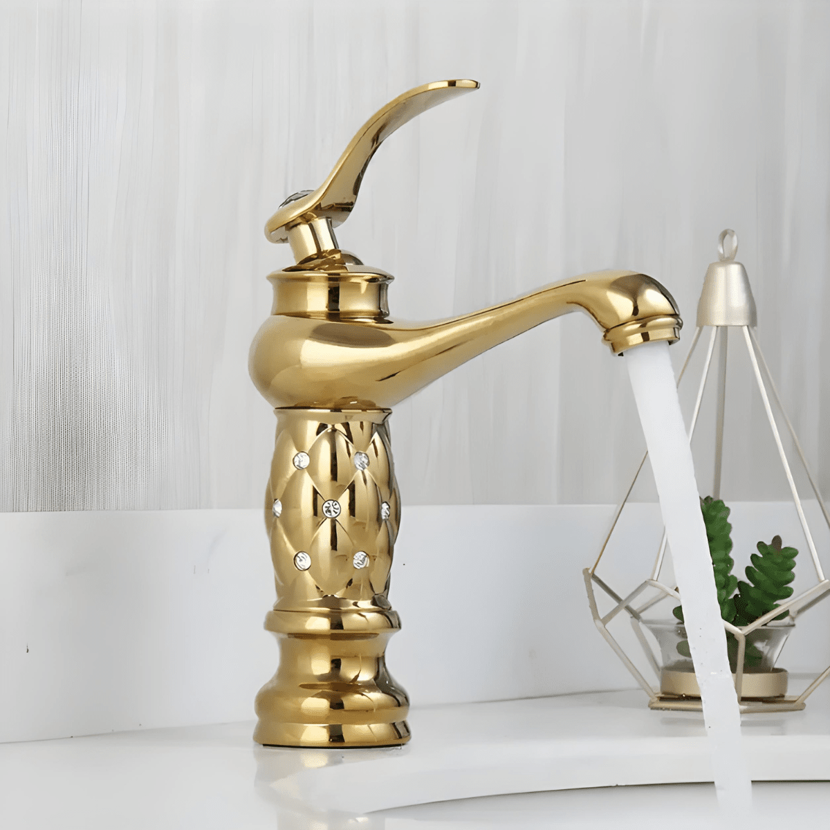 Torneira Para Banheiro Monocomando Com Cristais Siren Torneira Para Banheiro Monocomando Com Cristais Siren Artificio Lar