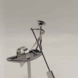 Escultura Cinética de Mesa Pescador Balanceador Equilux