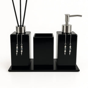 Kit Lavabo Luxo Sabonete Líquido Troover C/ Porta Escovas e Aromatizante Kit Lavabo Luxo Sabonete Líquido Troover C/ Porta Escovas e Aromatizante Artificio Lar 