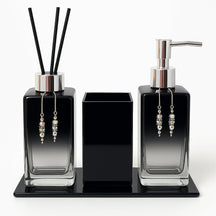 Kit Lavabo Luxo Sabonete Líquido Troover C/ Porta Escovas e Aromatizante Kit Lavabo Luxo Sabonete Líquido Troover C/ Porta Escovas e Aromatizante Artificio Lar Preto Degrade C/ Prata A Pronta Entrega 
