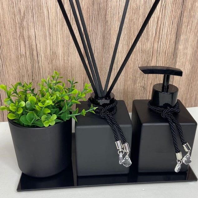 Kit Lavabo/Banheiro Preto - Trooth 4 Peças Bandeja + Pingente + Varetas Kit Lavabo/Banheiro Preto - Trooth 4 Peças Bandeja + Pingente + Varetas Artificio Lar 