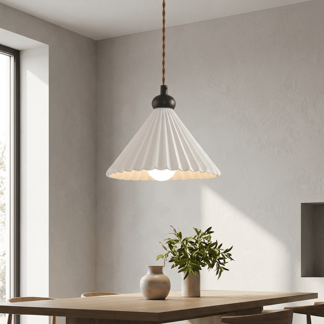Luminária Pendente Cerâmica Plissada Branca Retrô Vellini Luminária Pendente Cerâmica Artificio Lar Branco Plissado