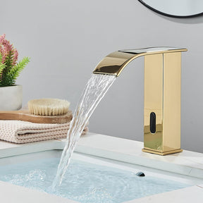 Torneira Automática Banheiro Com Sensor Lavatório AutoClean Torneira Automática Banheiro Com Sensor Lavatório AutoClean Artificio Lar Ouro Polido A Baixa Á Pronta Entrega 