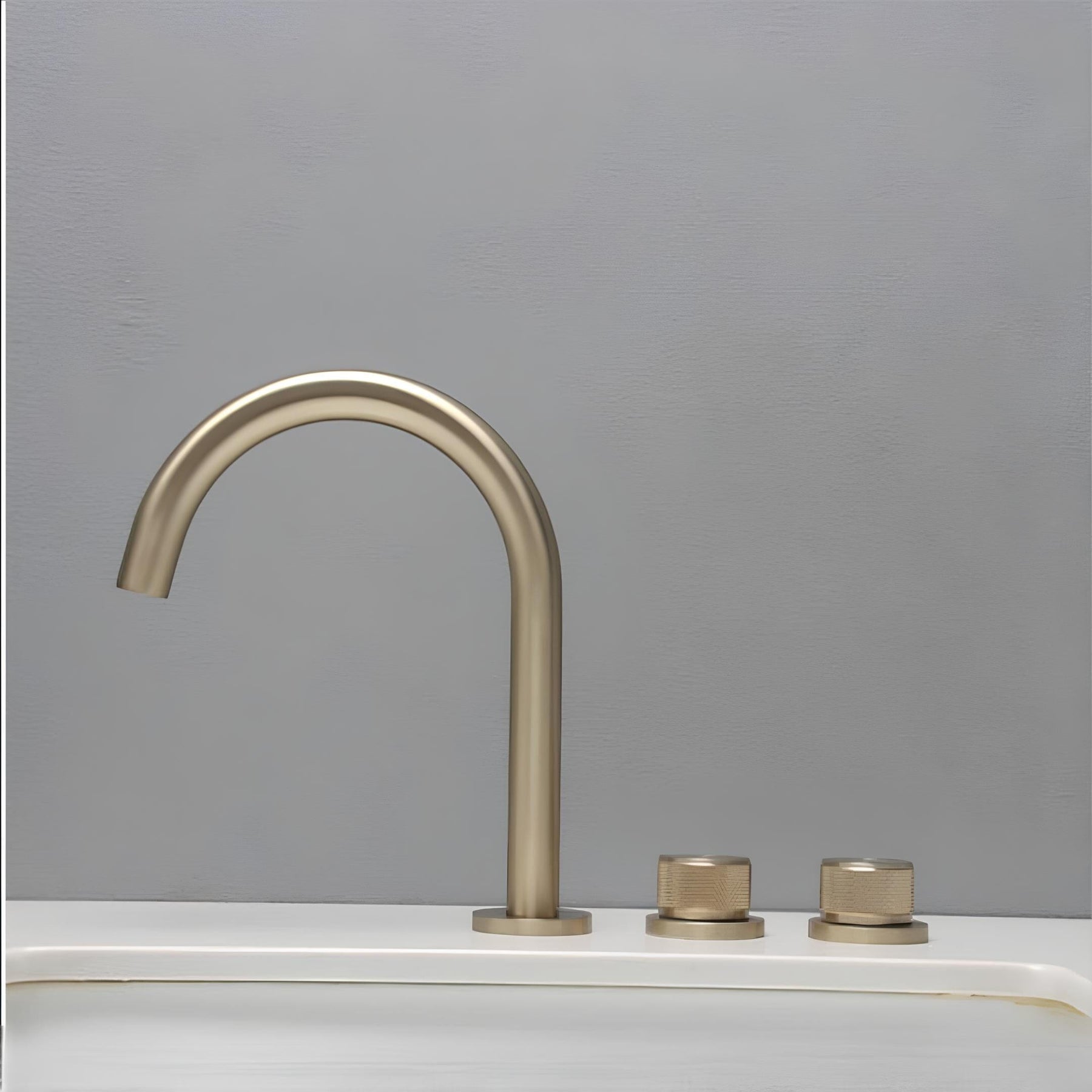 Torneira Banheiro Misturador Design Colors Torneira Online Gold Escovado 