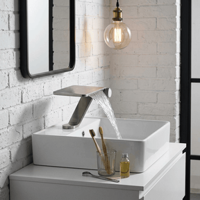 Torneira Cascata AquaDesign Torneira Cascata AquaDesign Artificio Lar 