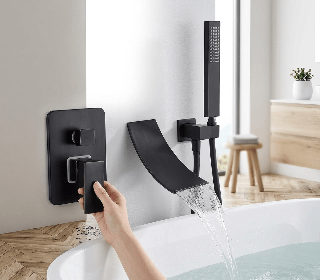 Torneira De Parede Para Banheira Misturador AquaStream Luxe Monocomando Torneira De Parede Para Banheira Misturador AquaStream Luxe Monocomando Artificio Lar 