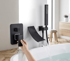 Torneira De Parede Para Banheira Misturador AquaStream Luxe Monocomando Torneira De Parede Para Banheira Misturador AquaStream Luxe Monocomando Artificio Lar 