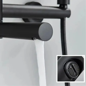 Torneira De Parede Para Banheira Monocomando Com Ducha Manual Troover Torneira De Parede Para Banheira Monocomando Com Ducha Manual Troover Artificio Lar 