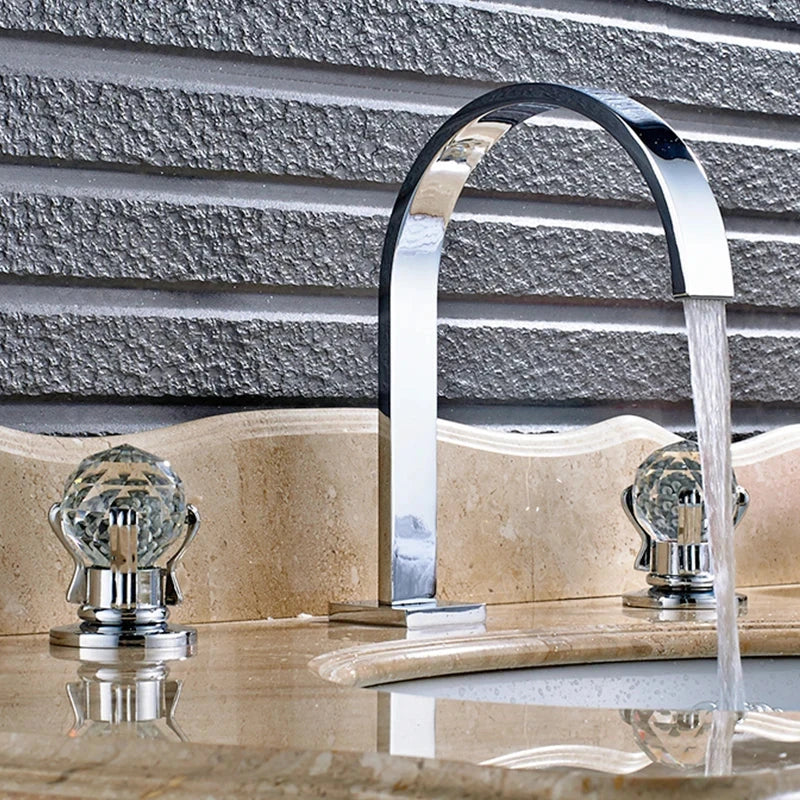 Torneira Duplo comando Banheiro Cristal Haalz - Sofisticação e Elegância Torneira Duplo comando Banheiro Cristal Haalz - Sofisticação e Elegância Artificio Lar Cromado 