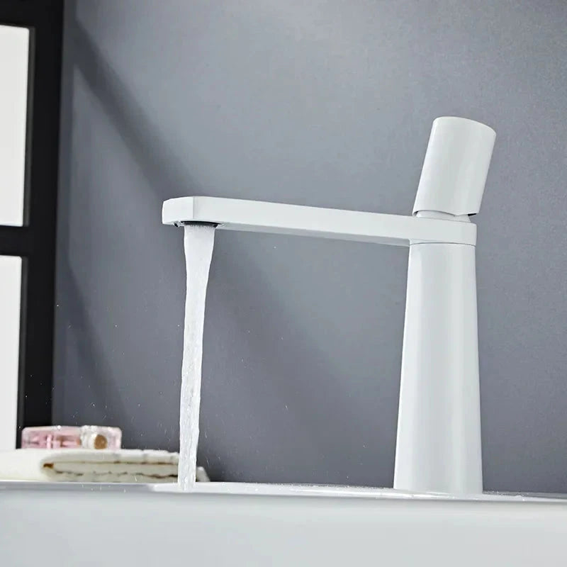 Torneira Moderna para Banheiro Monocomando Klepper Vita Torneira Moderna para Banheiro Monocomando Klepper Vita Artificio Lar 