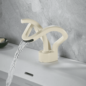 Torneira Monocomando Banheiro Cascata Elegancy Torneira Monocomando Banheiro Cascata Elegancy Artificio Lar Branco-/Baixa 