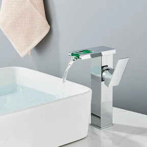 Torneira Para Banheiro Casacata LED Monocomando Meet Torneira Para Banheiro Casacata LED Monocomando Meet Artificio Lar Cromado Alto 