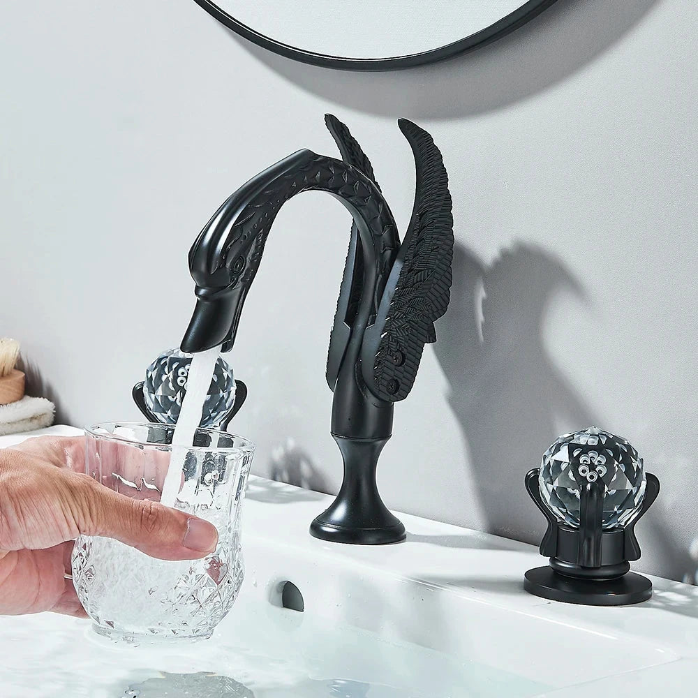 Torneira Para Banheiro de Bancada Cisne Globy Torneira Para Banheiro de Bancada Cisne Premium Artificio Lar 