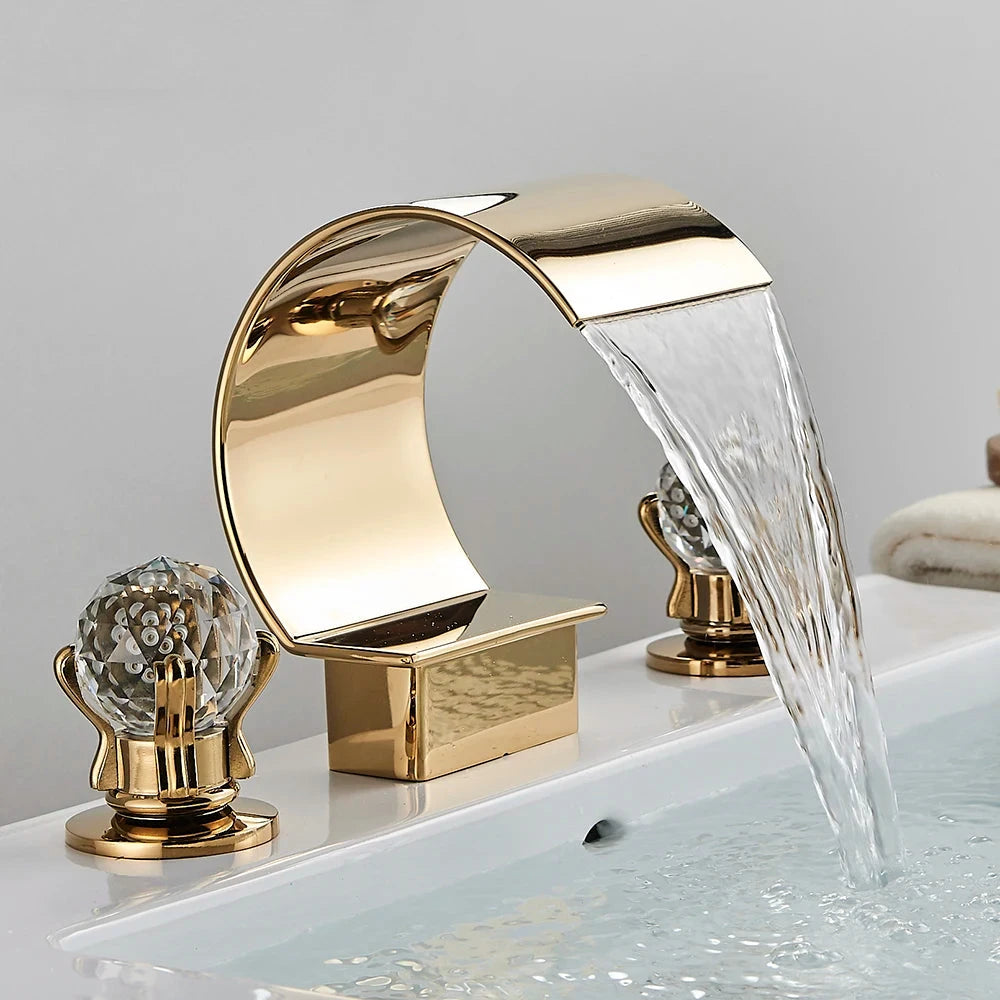 Torneira Para Banheiro Misturador Duplo Comando Cascata Orlando Torneira Para Banheiro Misturador Duplo Comando Cascata Orlando Artificio Lar Ouro