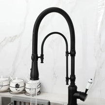 Torneira Para Cozinha Gourmet de Bancada A´qua Antique Torneira Para Cozinha de Bancada A´qua Antique Artificio Lar black 