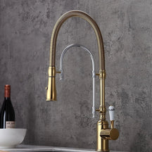 Torneira Para Cozinha Gourmet de Bancada A´qua Antique Torneira Para Cozinha de Bancada A´qua Antique Artificio Lar Gold chrome 