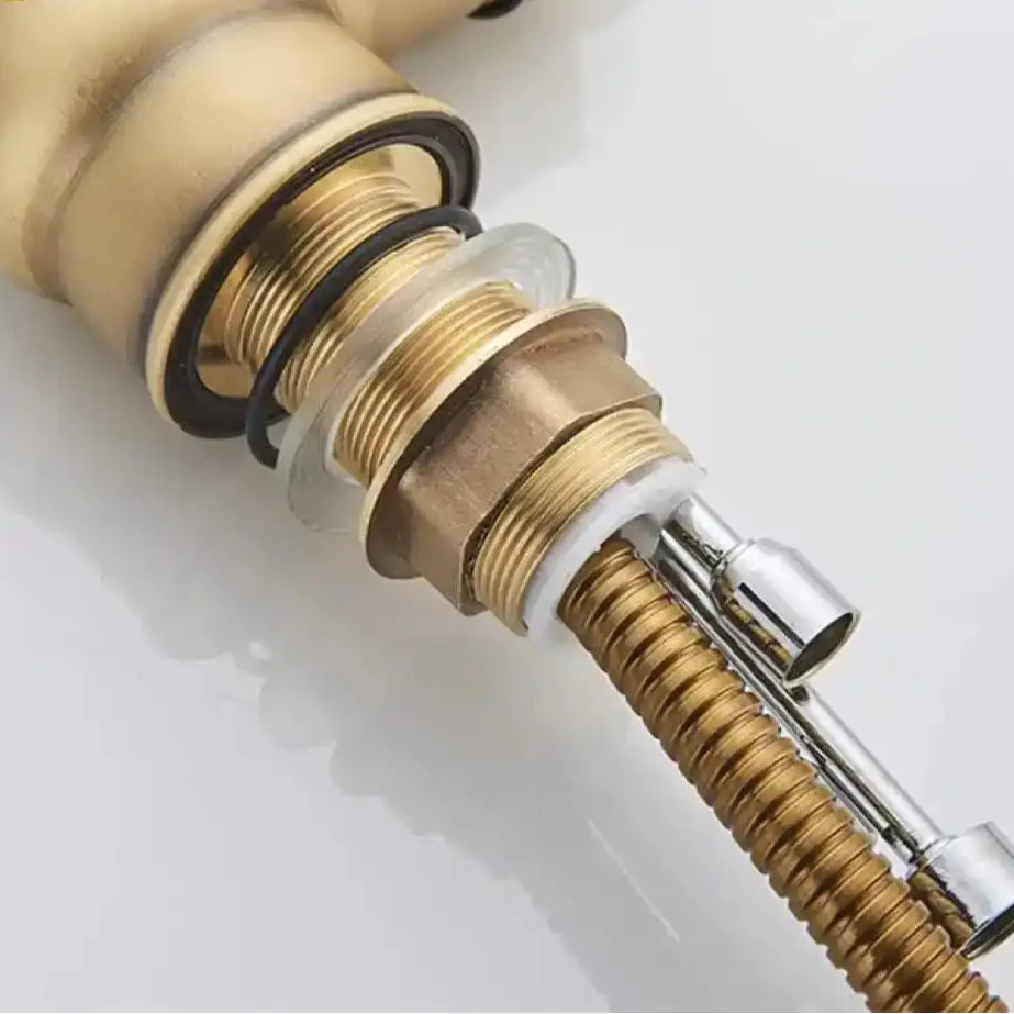 Torneira Retro Vintage Gourmet Monocomando Extensível Bancada Caprot Torneira Retro Vintage Gourmet Monocomando Extensível Bancada Caprot Artificio Lar 